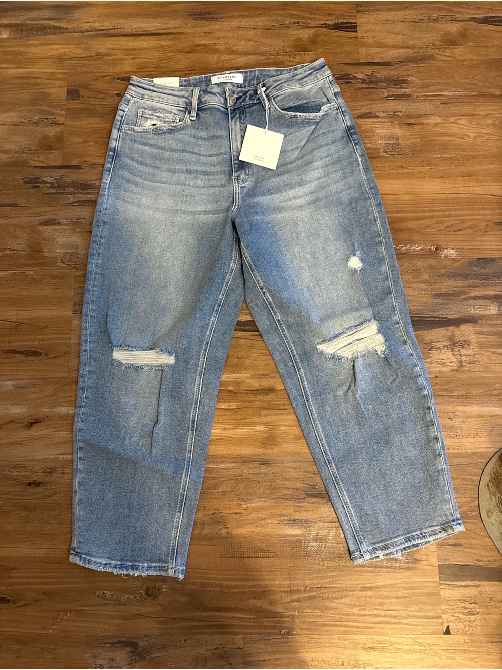 Lovervet barrel Light Blue Distressed Women’s Jeans
